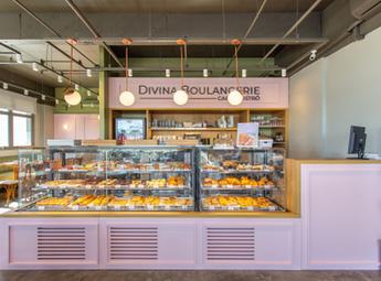 Divina Boulangerie Café e Bistro